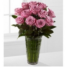 Elegance Rose Bouquet - 12 Stems of  40 cm Roses - VASE INCLUDED