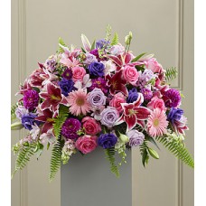 The FTD Fare Thee Well Pedestal Arrangement