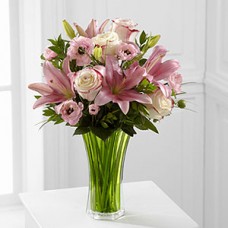 The FTD Classic Beauty Bouquet
