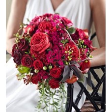 Pure Grace Bridal Bouquet – An Ideal Choice for Wedding