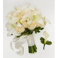 Bridesmaid Bouquet & Groomsman Boutonniere with Cala lily